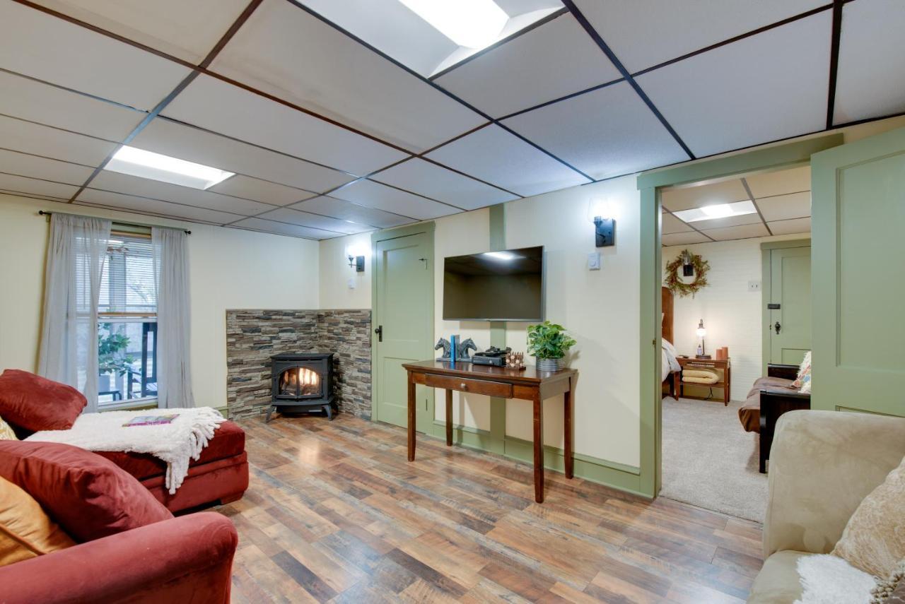 On Shared 10 Acres, On-site Trail Access Holiday home Barnesville